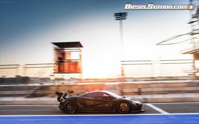 McLaren P1 GTR 2015 Widescreen Picture #13 McLaren P1 GTR 2015 Widescreen Picture #13