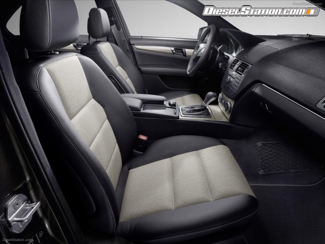 Mercedes 2009 C Class Special Edition Picture #7 Mercedes 2009 C Class Special Edition Picture #7