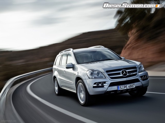 Mercedes 2009 SUV campaign Picture #22 Mercedes 2009 SUV campaign Picture #22