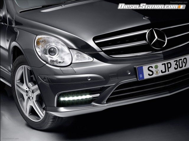 Mercedes 2009 SUV campaign Picture #19 Mercedes 2009 SUV campaign Picture #19