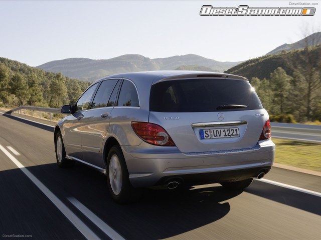 Mercedes 2009 SUV campaign Picture #39 Mercedes 2009 SUV campaign Picture #39