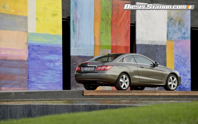 Mercedes 2010 E Class Coupe Widescreen Picture #18 Mercedes 2010 E Class Coupe Widescreen Picture #18