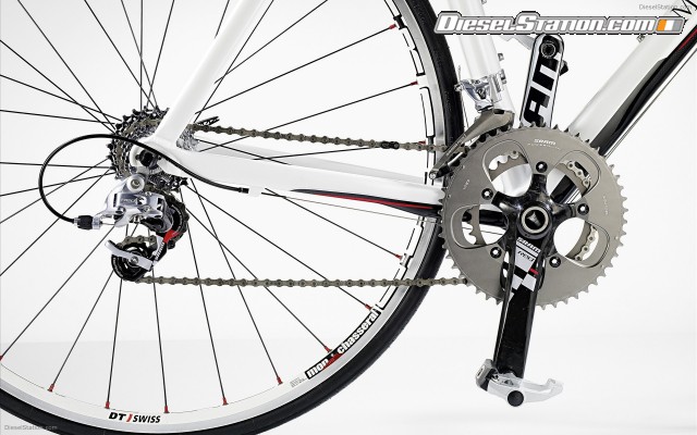 Mercedes 2010 Bicycles Widescreen Picture #11 Mercedes 2010 Bicycles Widescreen Picture #11