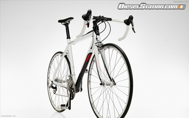 Mercedes 2010 Bicycles Widescreen Picture #3 Mercedes 2010 Bicycles Widescreen Picture #3