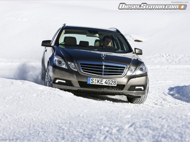 Mercedes 2010 E Class 4Matic Picture #31 Mercedes 2010 E Class 4Matic Picture #31