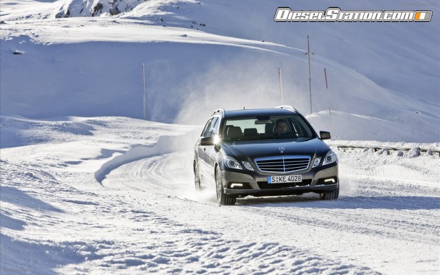 Mercedes 2010 E Class 4Matic Widescreen Picture #24 Mercedes 2010 E Class 4Matic Widescreen Picture #24