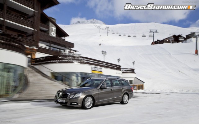 Mercedes 2010 E Class 4Matic Widescreen Picture #30 Mercedes 2010 E Class 4Matic Widescreen Picture #30