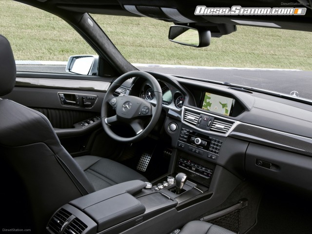Mercedes 2010 E63 AMG Estate Picture #34 Mercedes 2010 E63 AMG Estate Picture #34