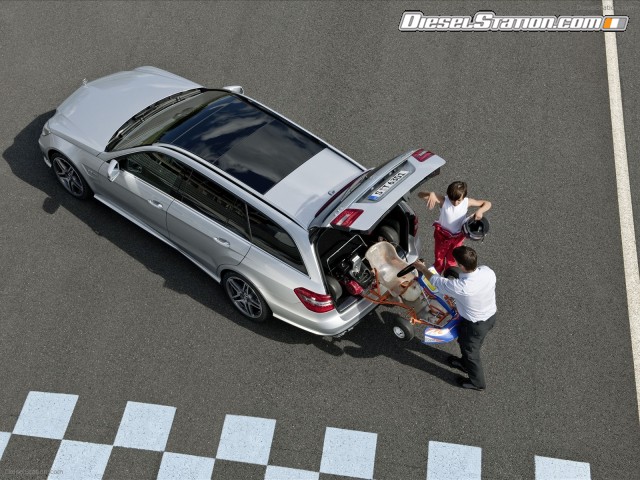 Mercedes 2010 E63 AMG Estate Picture #23 Mercedes 2010 E63 AMG Estate Picture #23