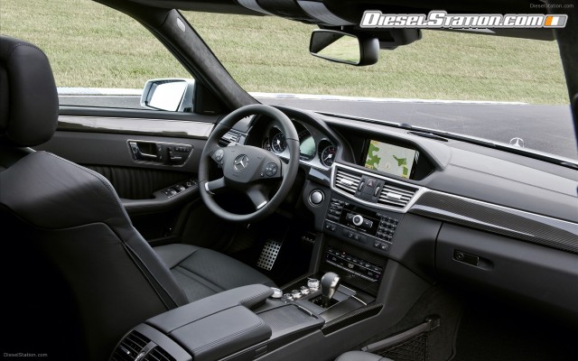 Mercedes 2010 E63 AMG Estate Widescreen Picture #25 Mercedes 2010 E63 AMG Estate Widescreen Picture #25