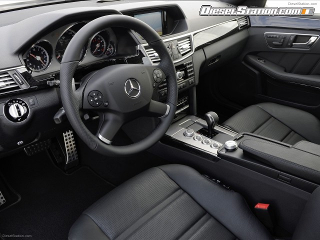 Mercedes 2010 E63 AMG Picture #14 Mercedes 2010 E63 AMG Picture #14