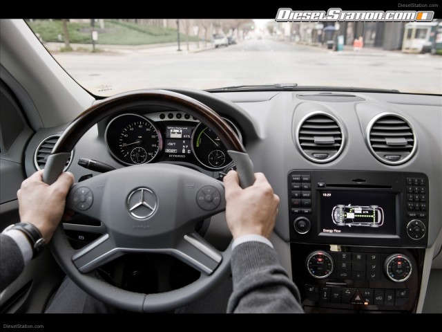 Mercedes 2010 ML450 Hybrid Picture #28 Mercedes 2010 ML450 Hybrid Picture #28