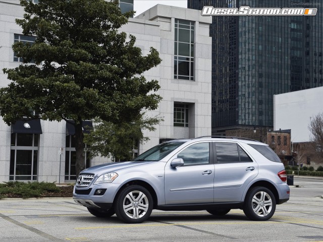 Mercedes 2010 ML450 Hybrid Picture #13 Mercedes 2010 ML450 Hybrid Picture #13