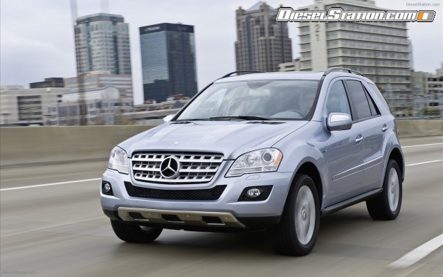 Mercedes 2010 ML450 Hybrid Widescreen Picture #2 Mercedes 2010 ML450 Hybrid Widescreen Picture #2