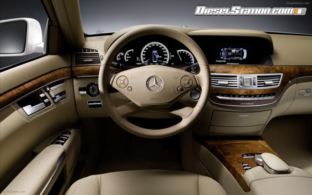 Mercedes 2010 S Class Widescreen Picture #24 Mercedes 2010 S Class Widescreen Picture #24