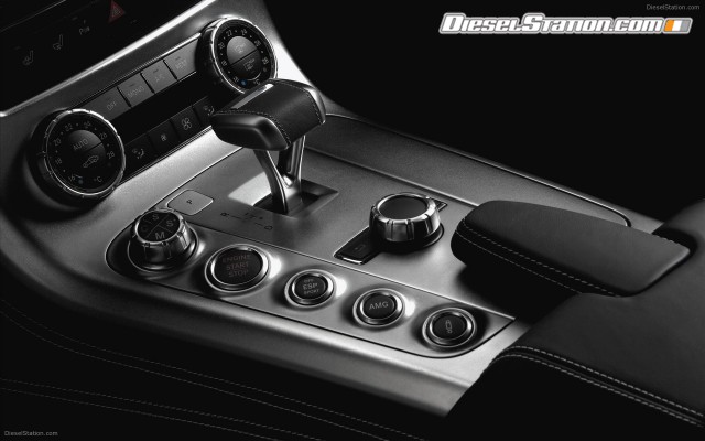 Mercedes 2011 SLS AMG Interior Widescreen Picture #4 Mercedes 2011 SLS AMG Interior Widescreen Picture #4