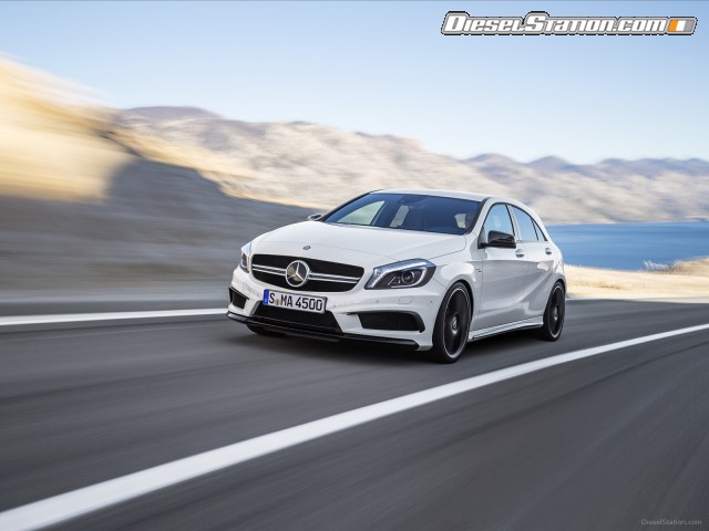 Mercedes A45 AMG 2014 Picture #10 Mercedes A45 AMG 2014 Picture #10