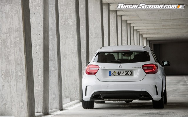 Mercedes A45 AMG 2014 Widescreen Picture #20 Mercedes A45 AMG 2014 Widescreen Picture #20