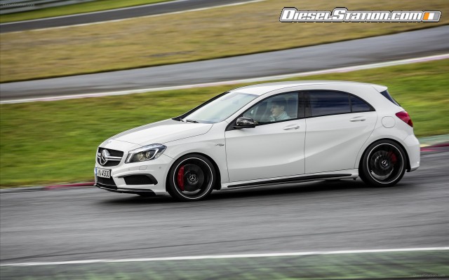 Mercedes A45 AMG 2014 Widescreen Picture #30 Mercedes A45 AMG 2014 Widescreen Picture #30