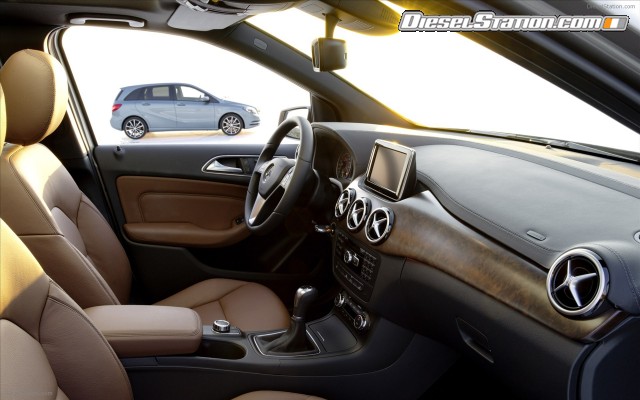 Mercedes B Class 2012 Widescreen Picture #25 Mercedes B Class 2012 Widescreen Picture #25