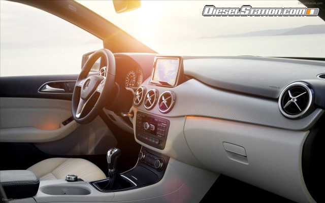 Mercedes B Class 2012 Widescreen Picture #4 Mercedes B Class 2012 Widescreen Picture #4