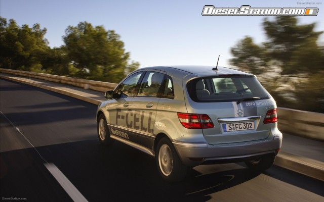 Mercedes B Class F CELL 2011 Widescreen Picture #5 Mercedes B Class F CELL 2011 Widescreen Picture #5
