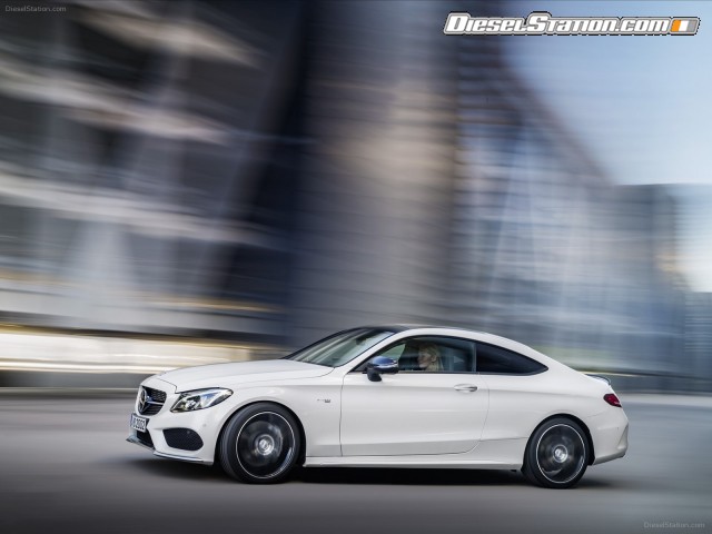 Mercedes Benz C43 AMG 4Matic Coupe 2017 Picture #10 Mercedes Benz C43 AMG 4Matic Coupe 2017 Picture #10