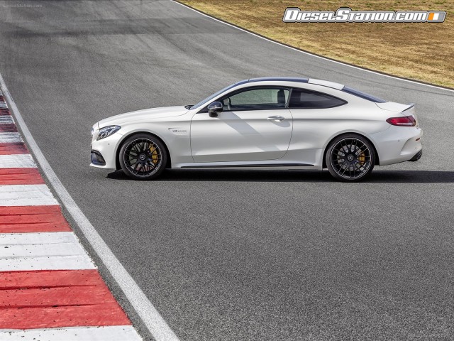 Mercedes Benz C63 AMG Coupe 2017 Picture #29 Mercedes Benz C63 AMG Coupe 2017 Picture #29