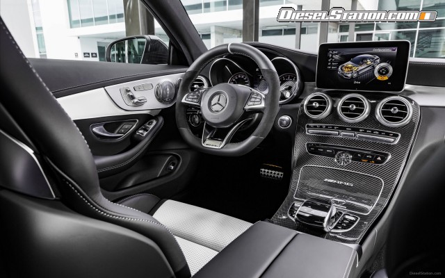 Mercedes Benz C63 AMG Coupe 2017 Widescreen Picture #5 Mercedes Benz C63 AMG Coupe 2017 Widescreen Picture #5