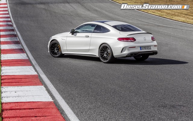 Mercedes Benz C63 AMG Coupe 2017 Widescreen Picture #32 Mercedes Benz C63 AMG Coupe 2017 Widescreen Picture #32