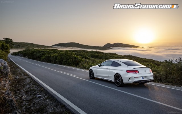 Mercedes Benz C63 AMG Coupe 2017 Widescreen Picture #18 Mercedes Benz C63 AMG Coupe 2017 Widescreen Picture #18