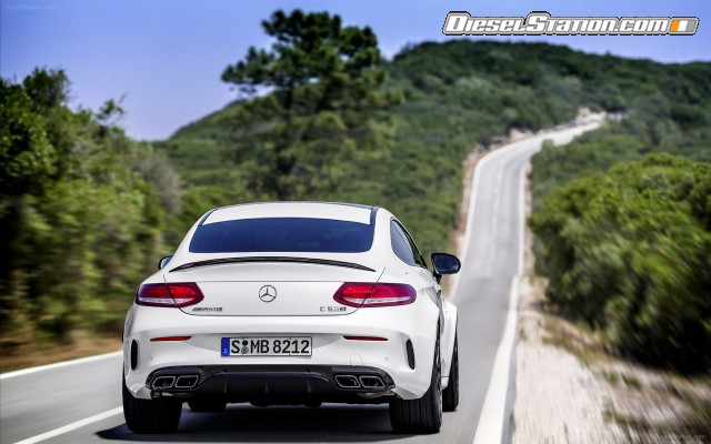 Mercedes Benz C63 AMG Coupe 2017 Widescreen Picture #3 Mercedes Benz C63 AMG Coupe 2017 Widescreen Picture #3