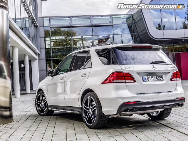 Mercedes Benz GLE450 AMG 4Matic Picture #14 Mercedes Benz GLE450 AMG 4Matic Picture #14