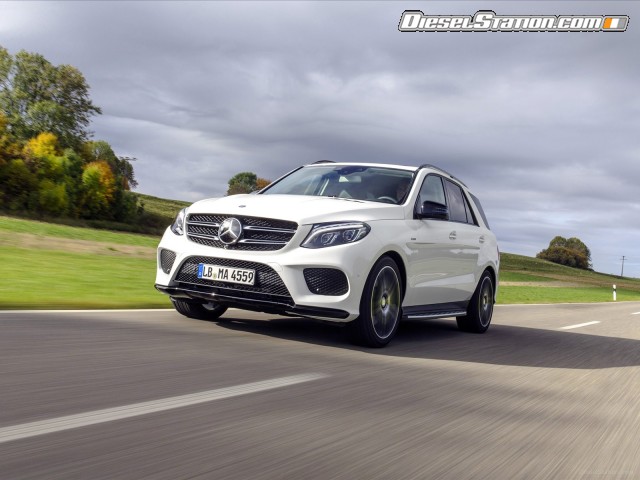 Mercedes Benz GLE450 AMG 4Matic Picture #16 Mercedes Benz GLE450 AMG 4Matic Picture #16