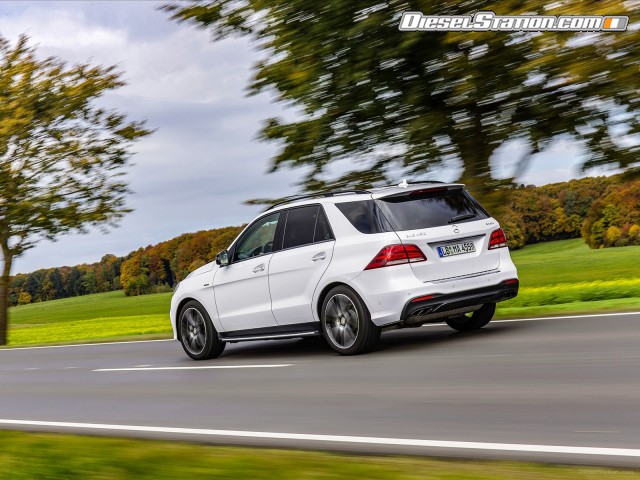 Mercedes Benz GLE450 AMG 4Matic Picture #4 Mercedes Benz GLE450 AMG 4Matic Picture #4