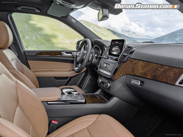 Mercedes Benz GLS 2017 Picture #30 Mercedes Benz GLS 2017 Picture #30