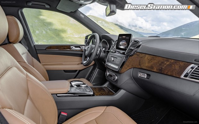 Mercedes Benz GLS 2017 Widescreen Picture #6 Mercedes Benz GLS 2017 Widescreen Picture #6