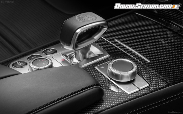 Mercedes Benz SL63 AMG 2017 Widescreen Picture #18 Mercedes Benz SL63 AMG 2017 Widescreen Picture #18