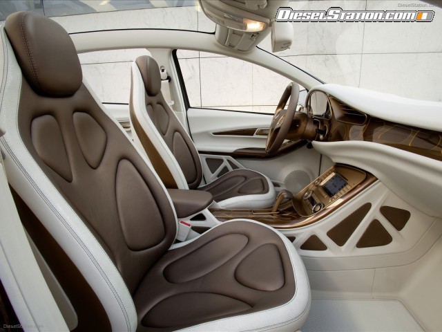 Mercedes BlueZERO E CELL PLUS Picture #4 Mercedes BlueZERO E CELL PLUS Picture #4