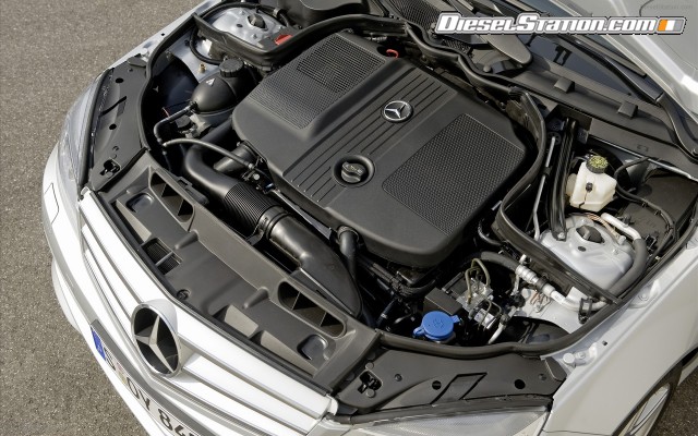 Mercedes C 250 CDI BlueEFFICIENCY Prime Edition Widescreen Picture #18 Mercedes C 250 CDI BlueEFFICIENCY Prime Edition Widescreen Picture #18