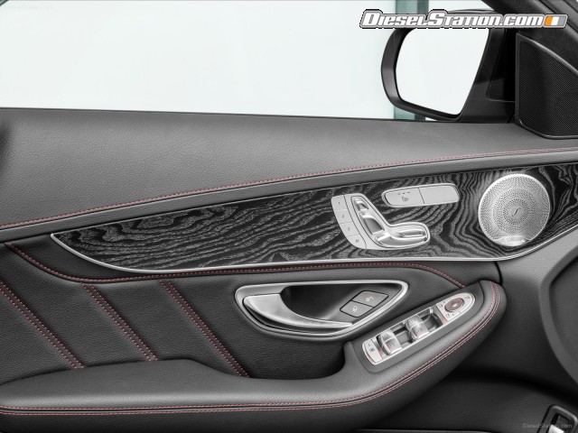 Mercedes C 450 AMG Sport 4MATIC 2016 Picture #23 Mercedes C 450 AMG Sport 4MATIC 2016 Picture #23