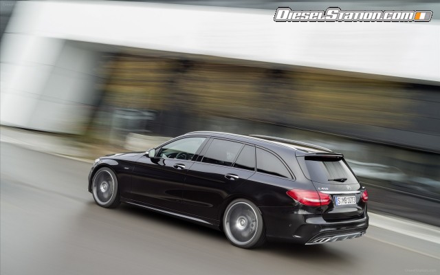 Mercedes C 450 AMG Sport 4MATIC 2016 Widescreen Picture #21 Mercedes C 450 AMG Sport 4MATIC 2016 Widescreen Picture #21