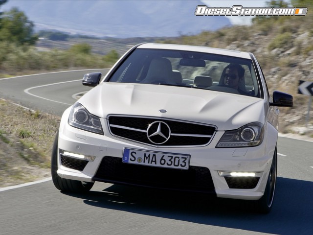 Mercedes C 63 AMG 2012 Picture #33 Mercedes C 63 AMG 2012 Picture #33