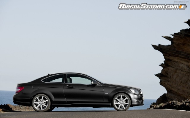 Mercedes C Class Coupe  2012 Widescreen Picture #9 Mercedes C Class Coupe  2012 Widescreen Picture #9