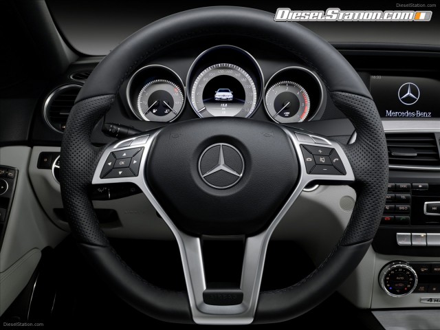Mercedes C Class Sedan 2012 Picture #7 Mercedes C Class Sedan 2012 Picture #7