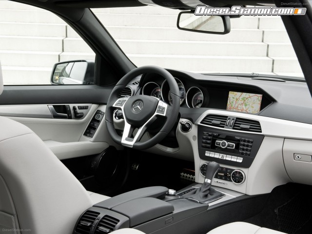 Mercedes C Class Sedan 2012 Picture #16 Mercedes C Class Sedan 2012 Picture #16