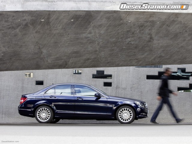 Mercedes C Class Sedan 2012 Picture #20 Mercedes C Class Sedan 2012 Picture #20