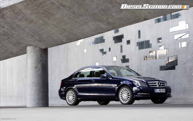 Mercedes C Class Sedan 2012 Widescreen Picture #8 Mercedes C Class Sedan 2012 Widescreen Picture #8