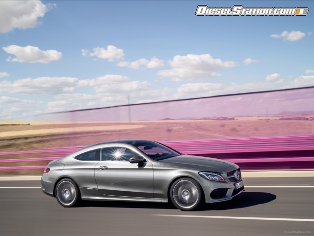 Mercedes C300 2017 Picture #17 Mercedes C300 2017 Picture #17