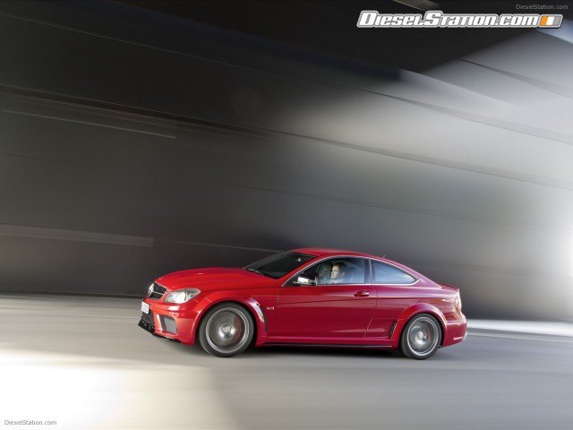 Mercedes C63 AMG Coupe Black Series 2012 Picture #26 Mercedes C63 AMG Coupe Black Series 2012 Picture #26